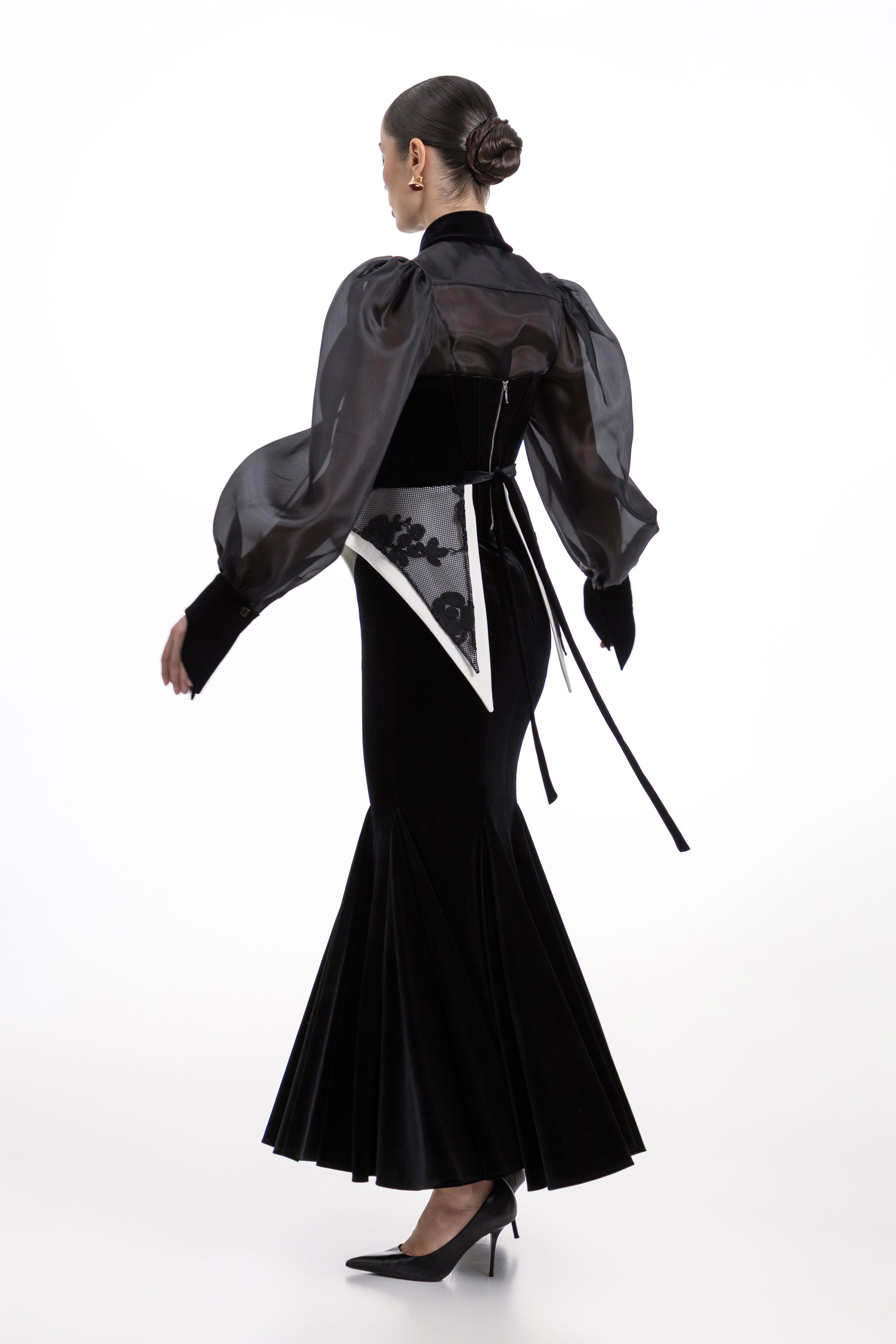 Linea Veil
