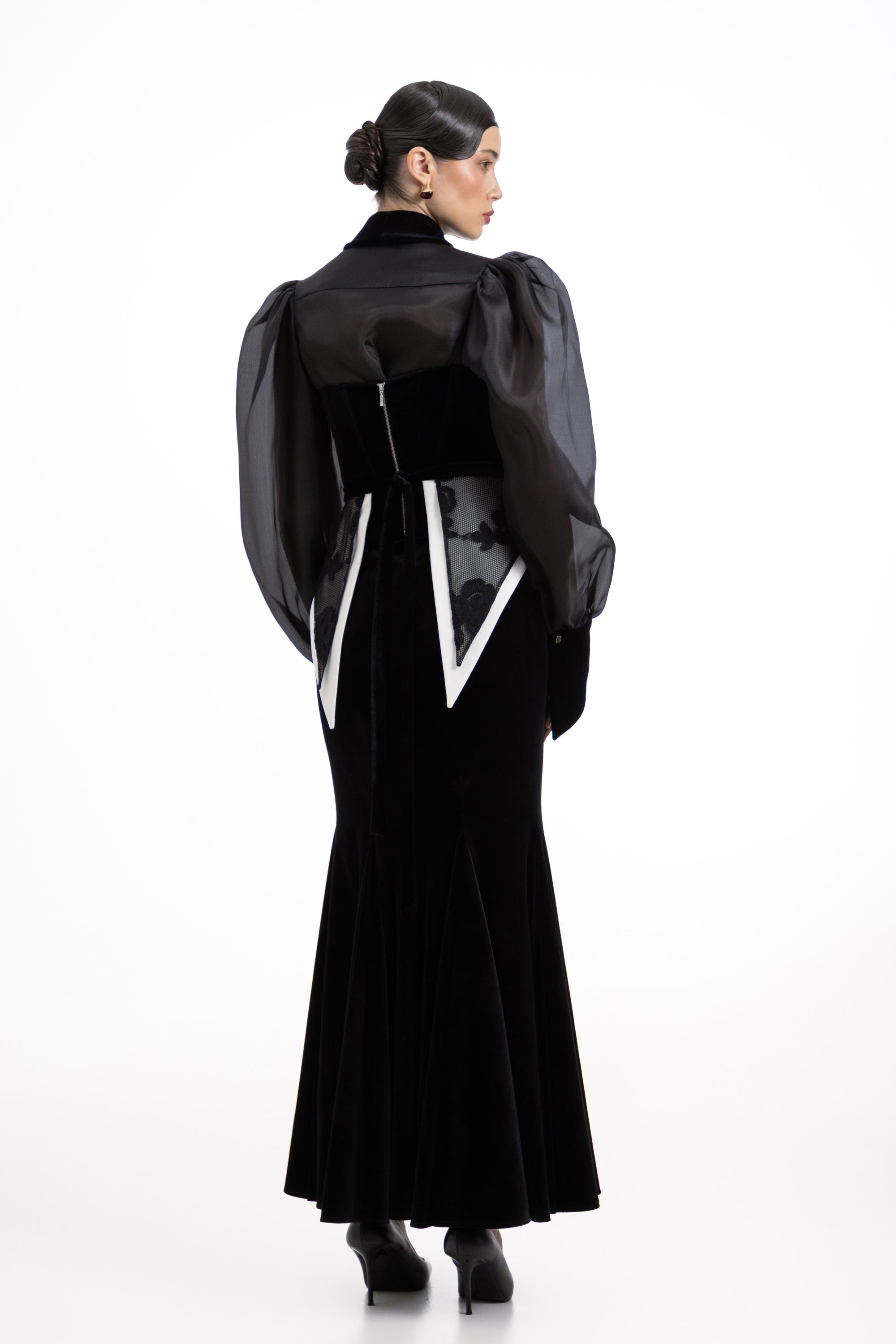 Linea Veil