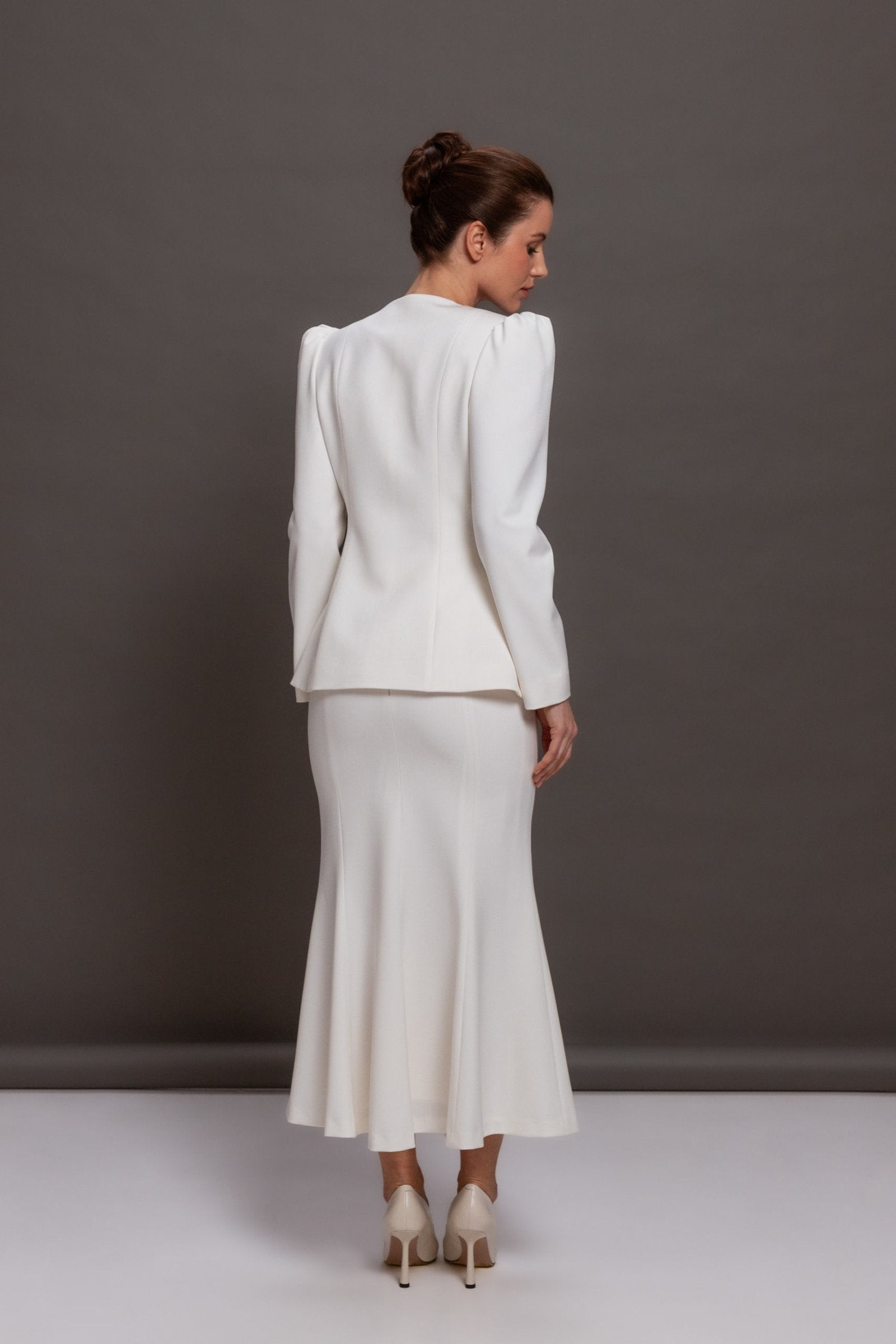 IVORY CASCADE
