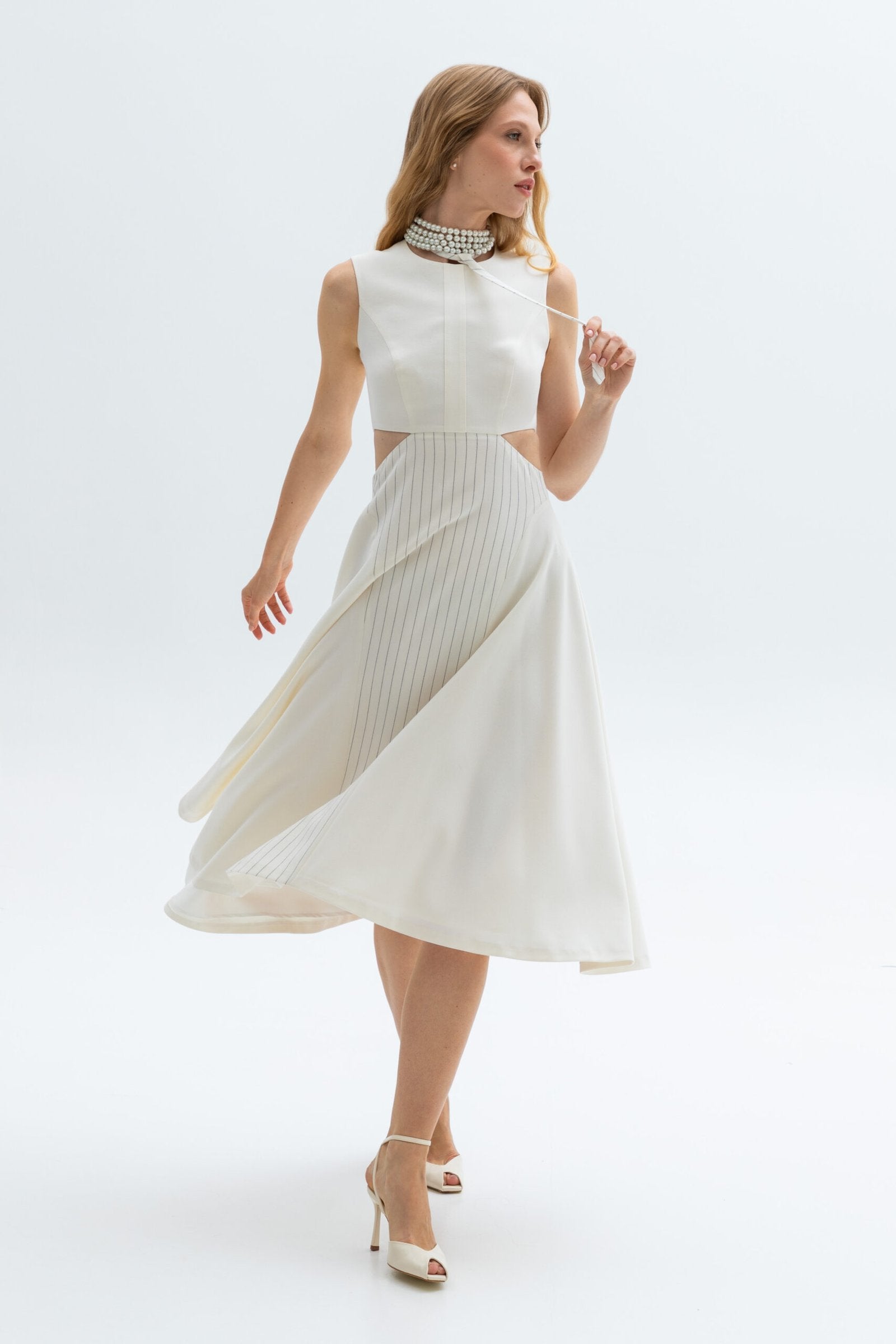 IVORY MUSE