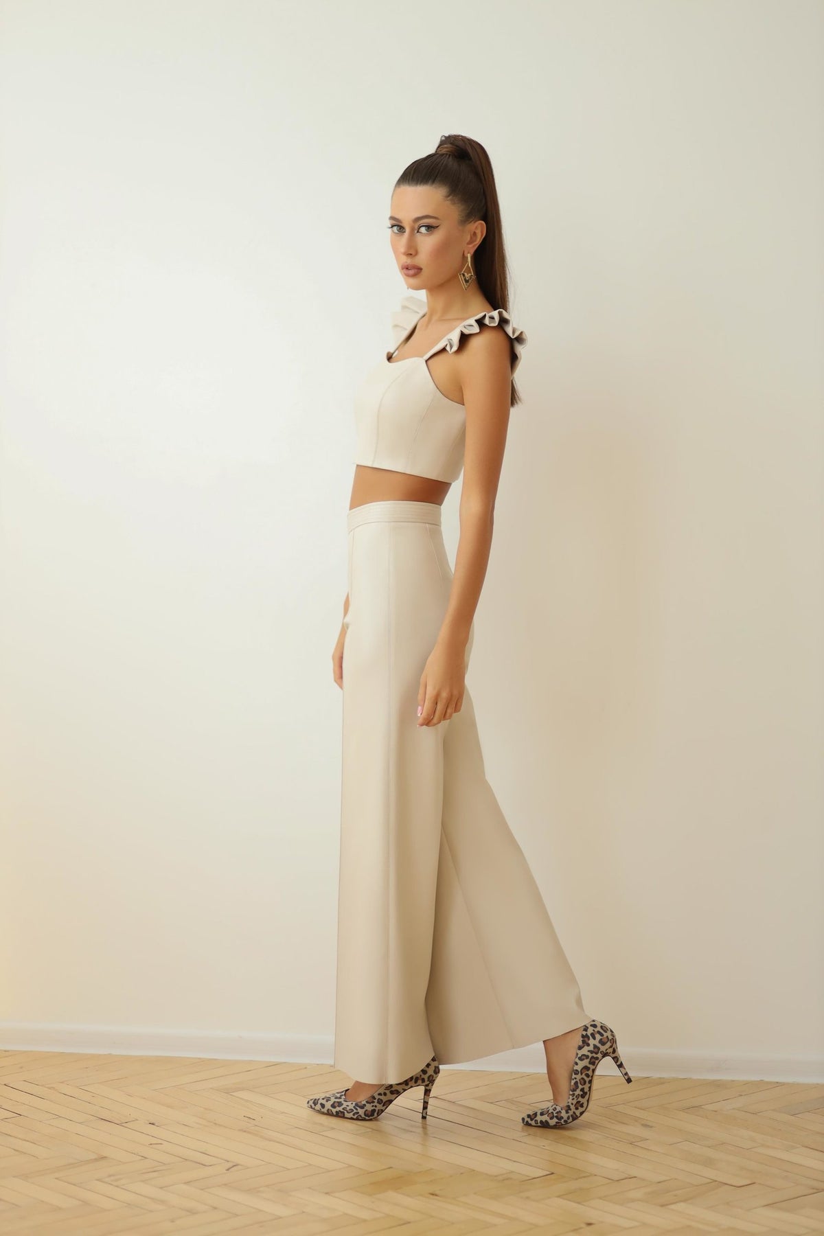 Ruffles Wide